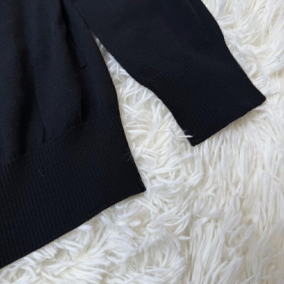- Givenchy sweater 100% wool unisex Loose - Picture 8 of 9
